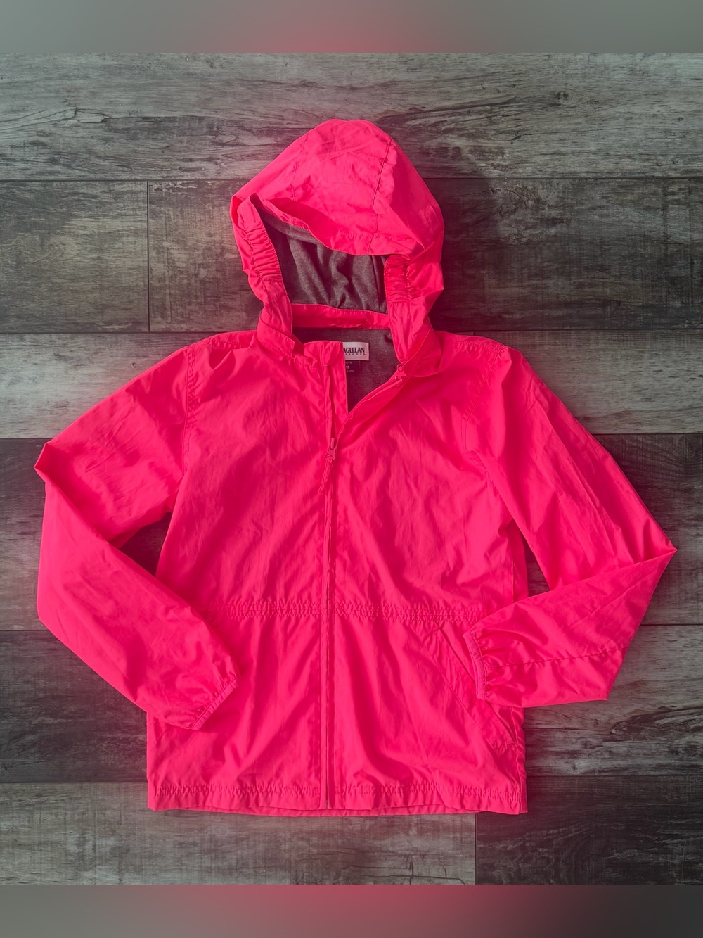 Magellan Outdoors Neon Pink Hooded Rain Jacket Youth Medium